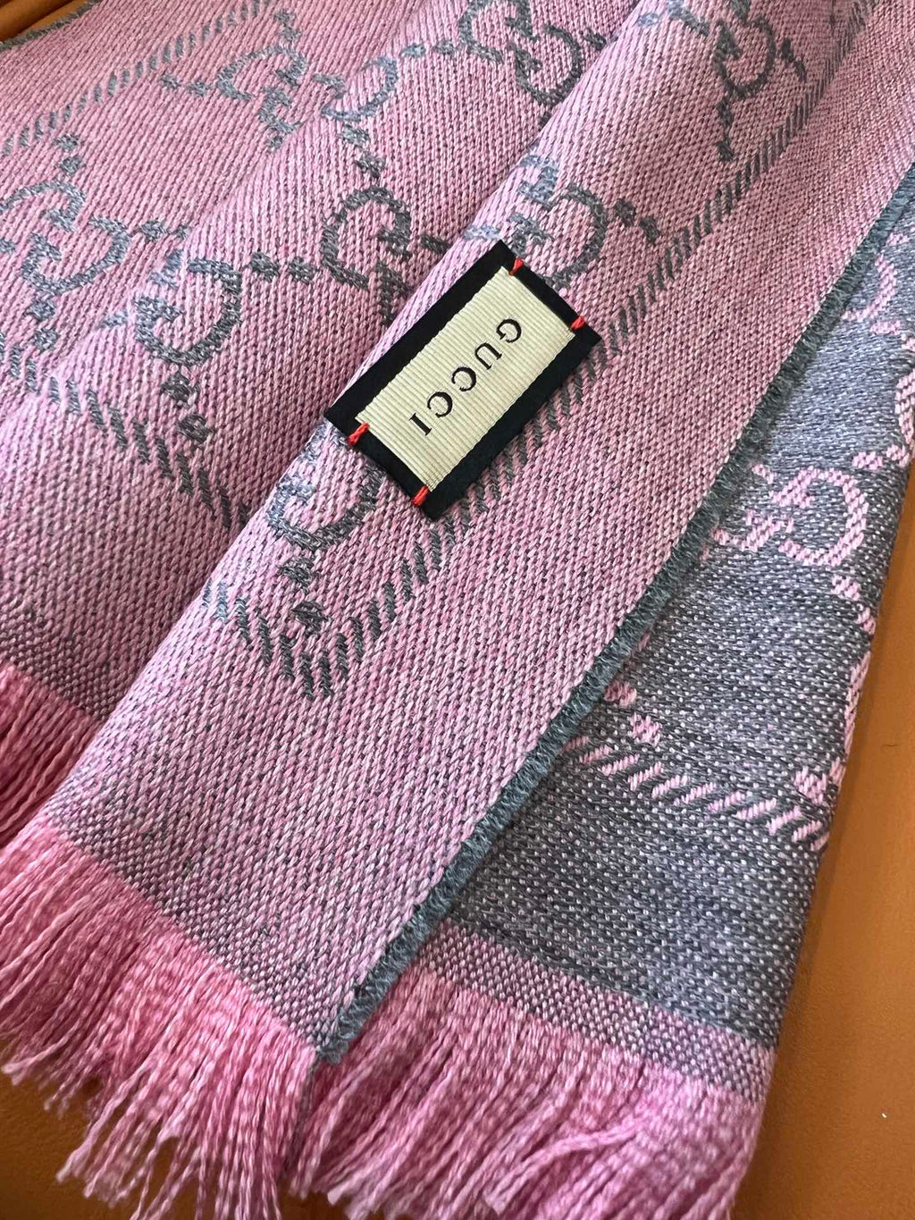 GUCCI 25S SCARF 180 IN WOOL 644860