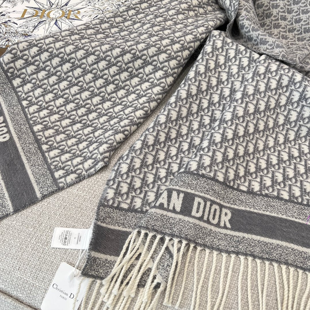 DIOR SCARF 200 CM IN CASHMERE 667141