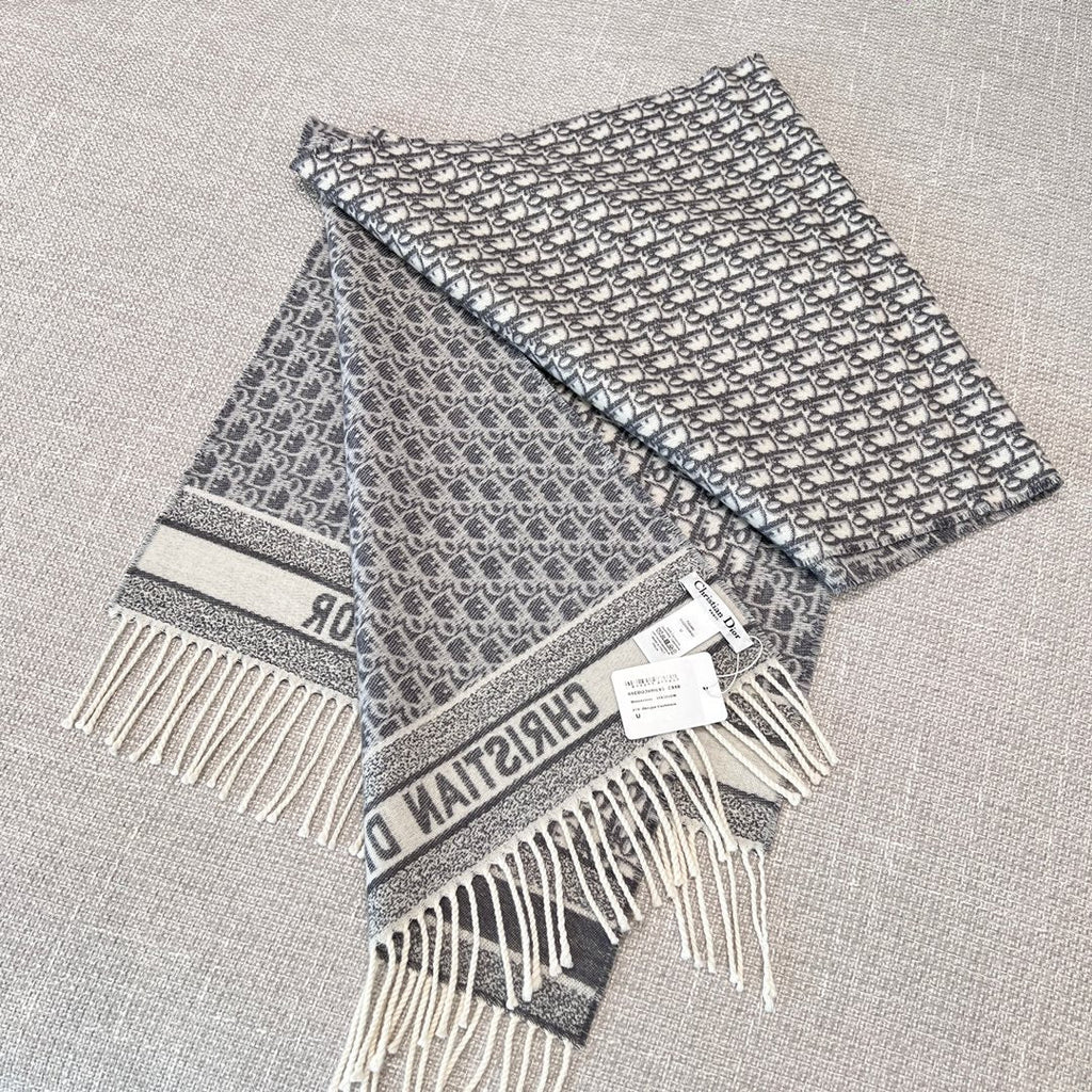 DIOR SCARF 200 CM IN CASHMERE 667141