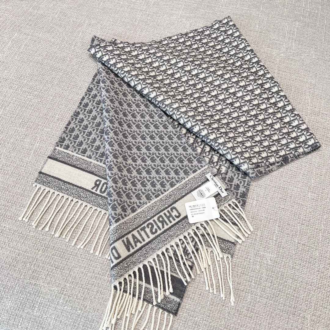 DIOR SCARF 200 CM IN CASHMERE 667141