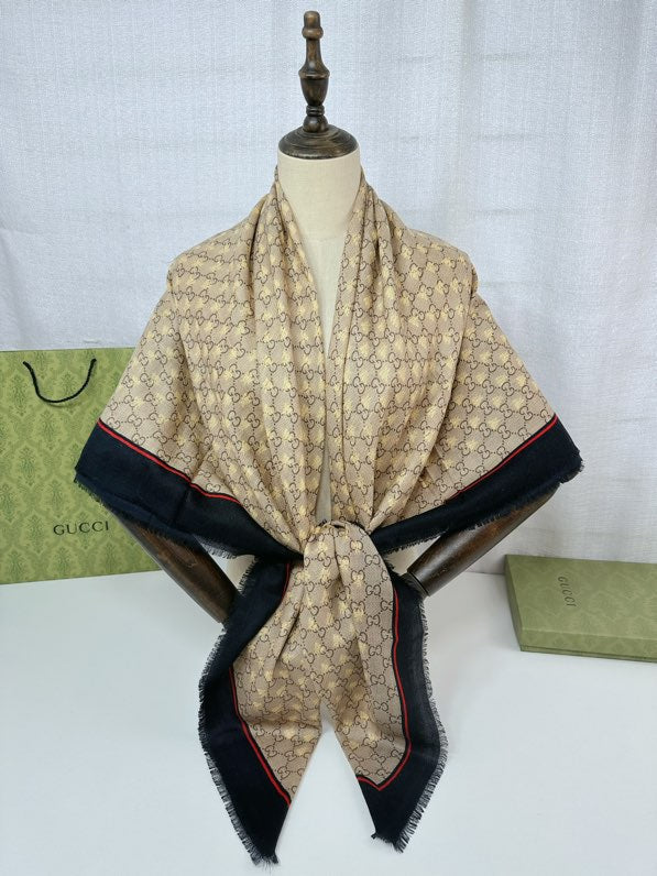 GUCCI 25S SCARF 140 IN CASHMERE 740368
