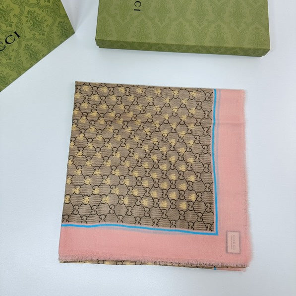 GUCCI 25S SCARF 140 IN CASHMERE 740369