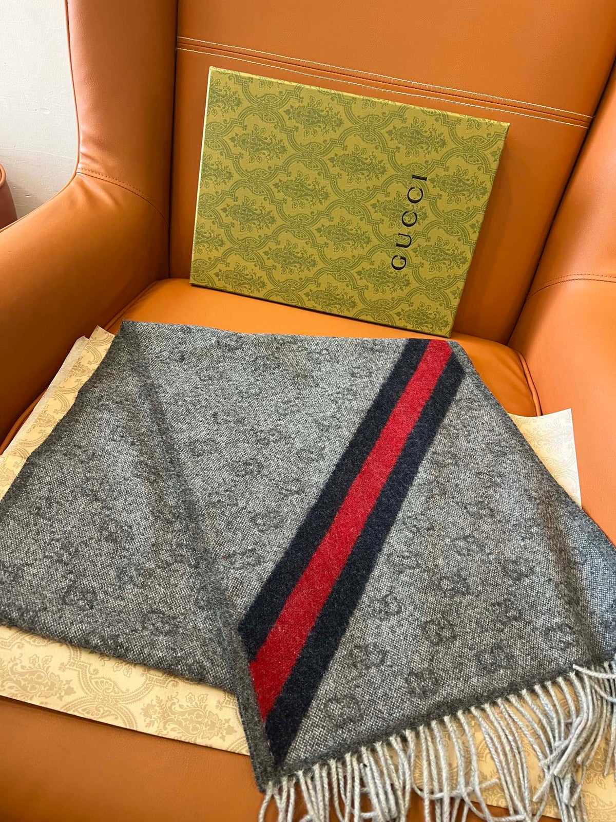 GUCCI 25S SCARF 190 IN WOOL 636373