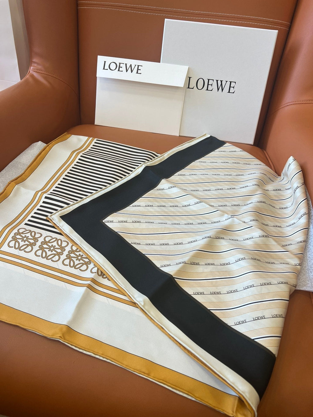 LOEWE 25S SCARF 90 IN SILK 667137