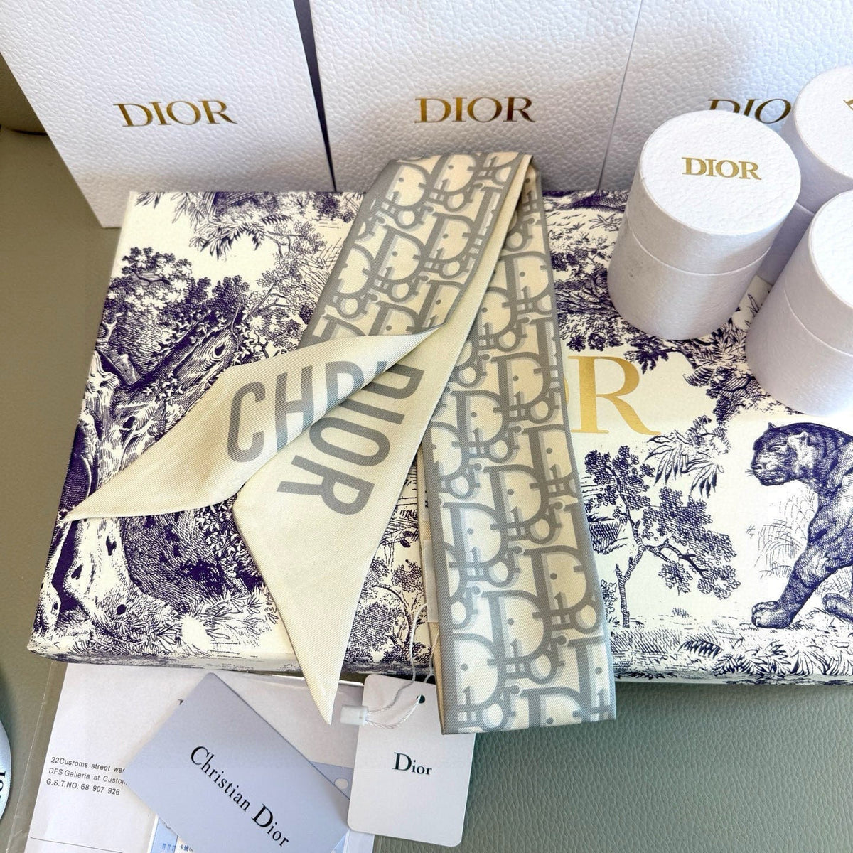 DIOR TWILLY 100 CM IN SILK 714358