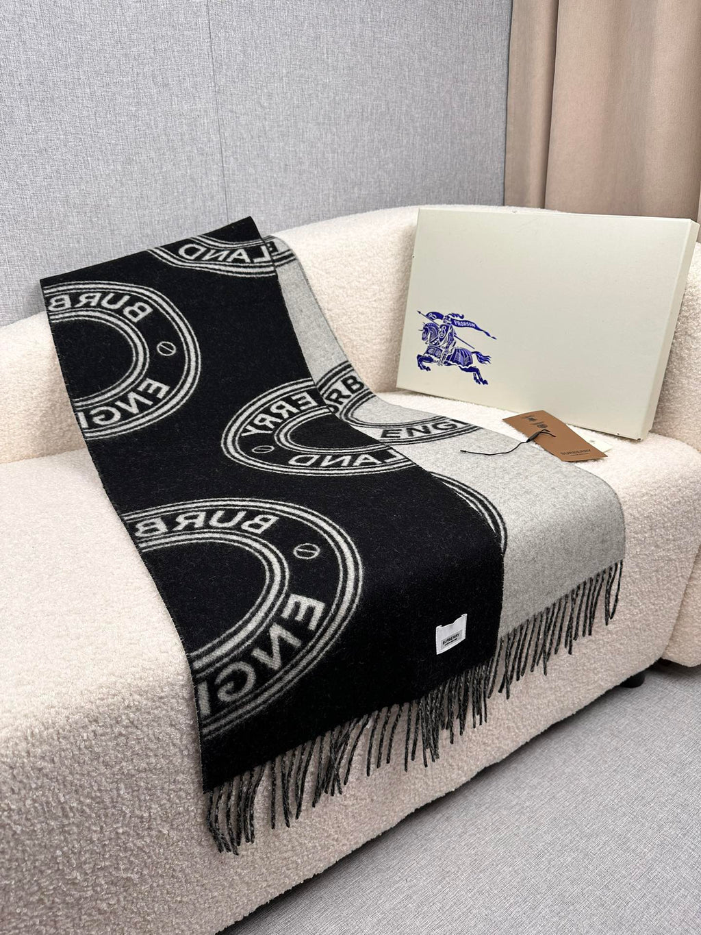 BURBERRY BBR SCARF IN CASHMERE 505317