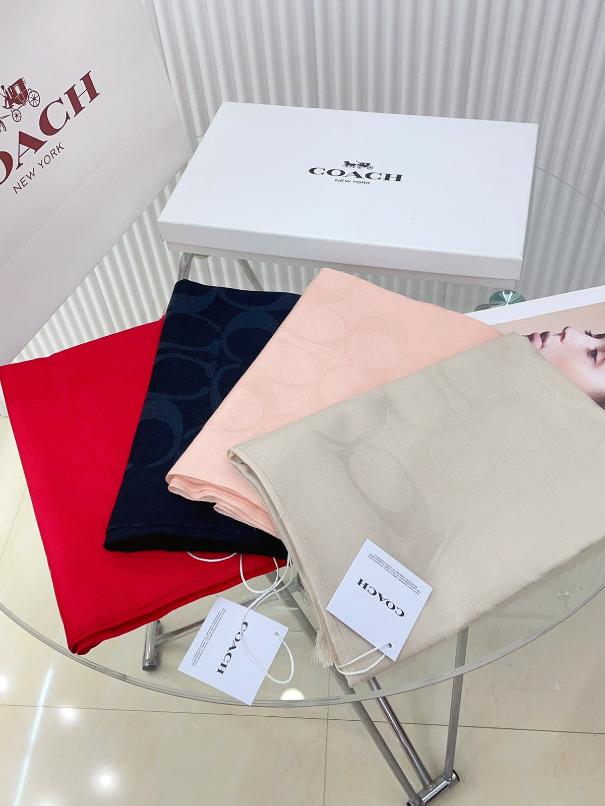 COACH SCARF 180 CM IN CHERRY RED CASHMERE 332875