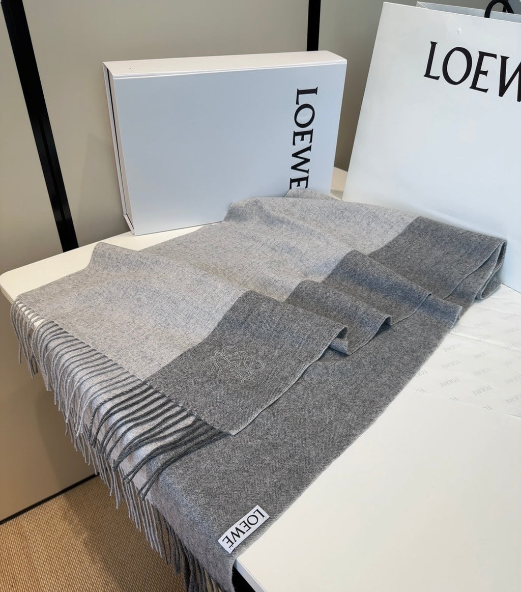 LOEWE 25S SCARF 180 IN CASHMERE 858203