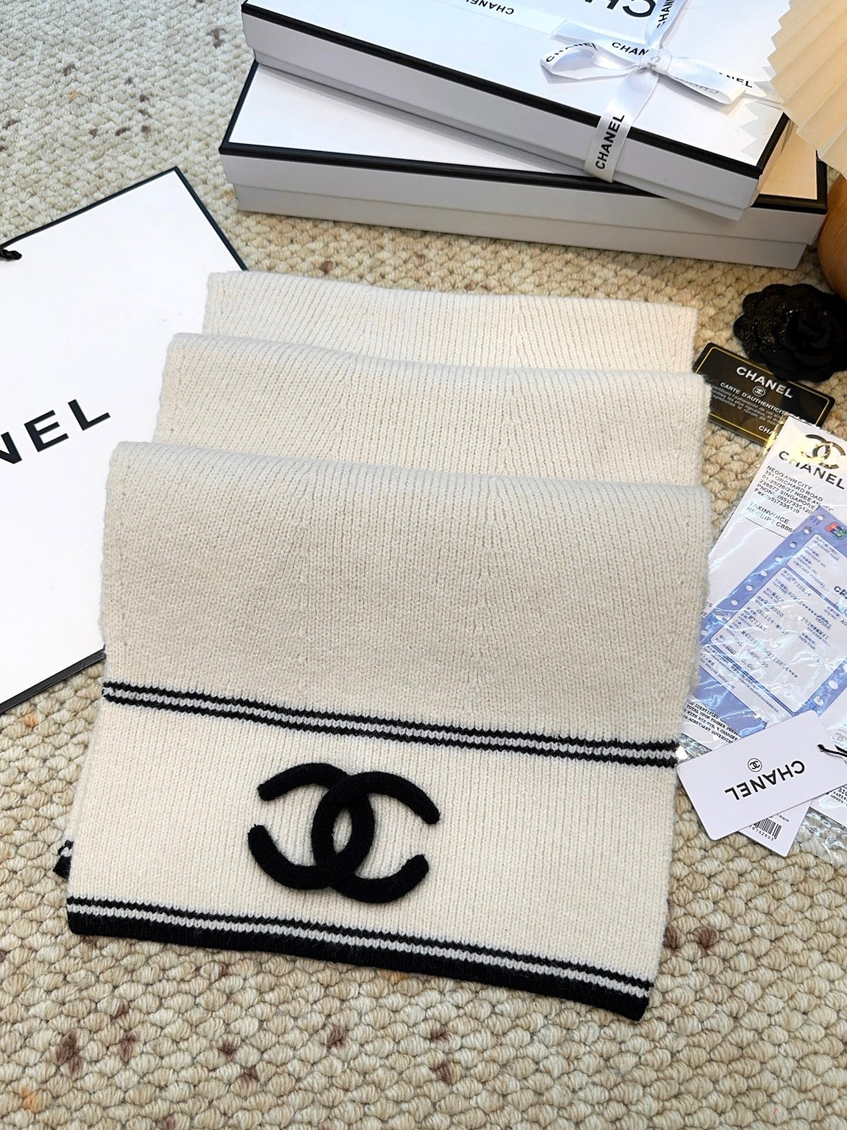 CHANEL 25S SCARF 175 IN CASHMERE 932236