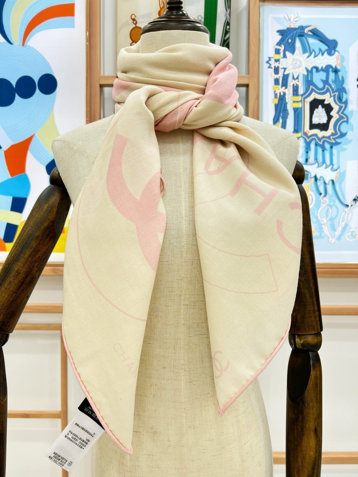 CHANEL 25S SCARF 135 IN CASHMERE SILK 737234