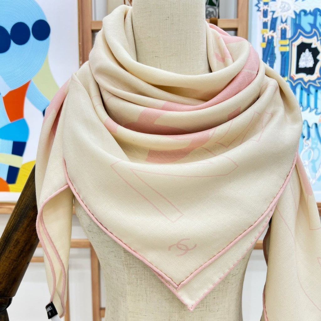 CHANEL 25S SCARF 135 IN CASHMERE SILK 737234