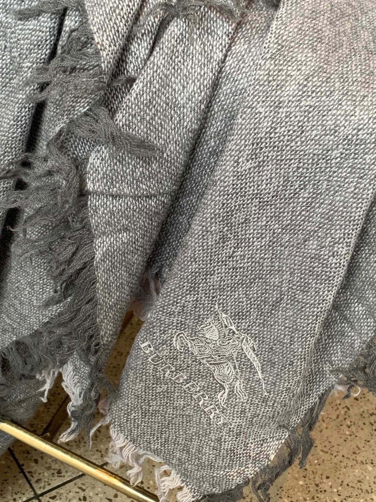 BURBERRY BBR SCARF 220 CM IN CASHMERE 488265