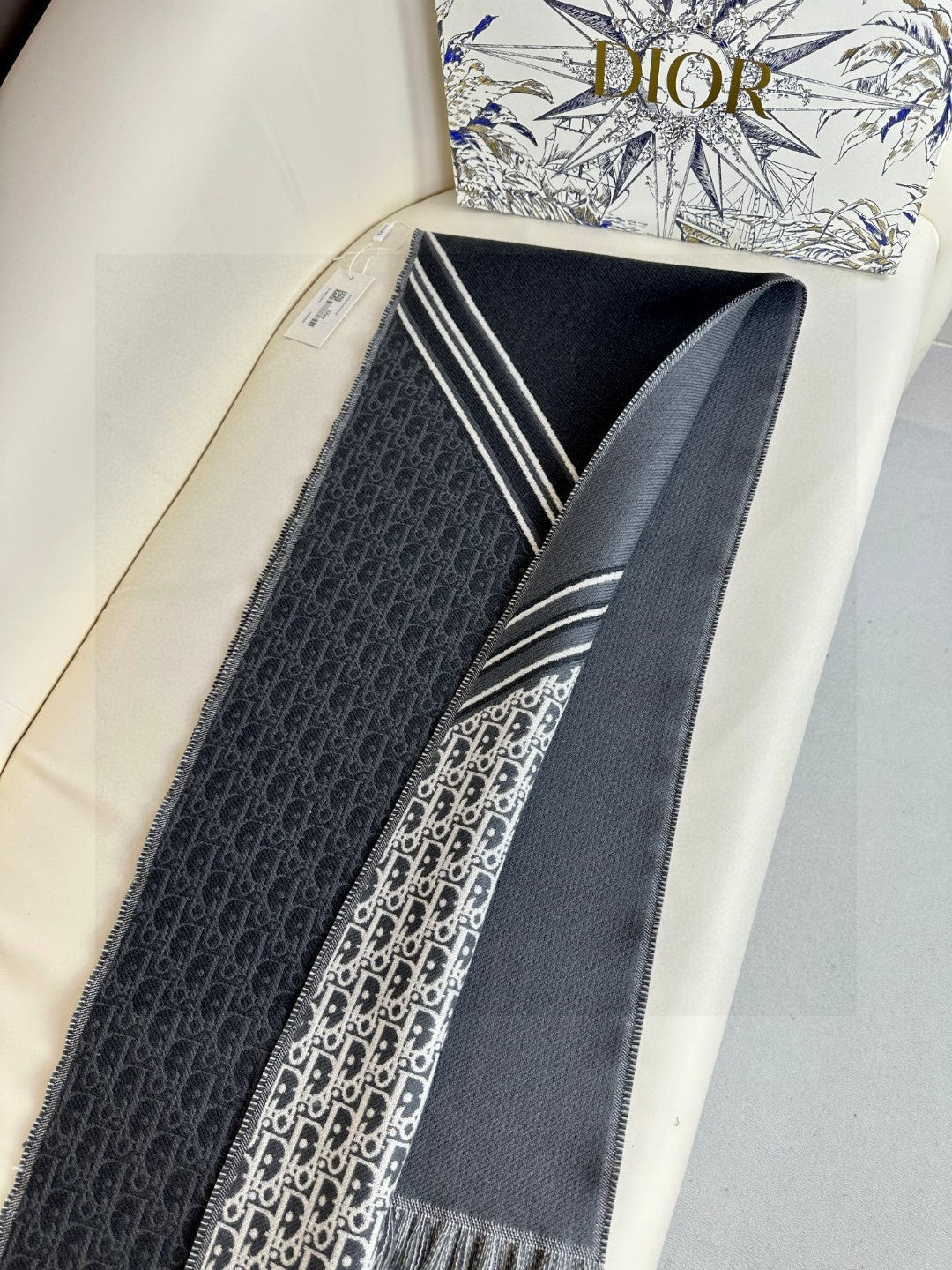 DIOR SCARF 200 CM IN CASHMERE 603606
