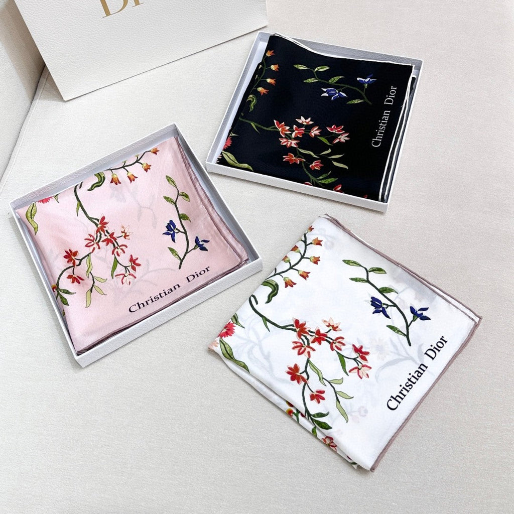 DIOR SCARF 90 CM IN SILK 646487