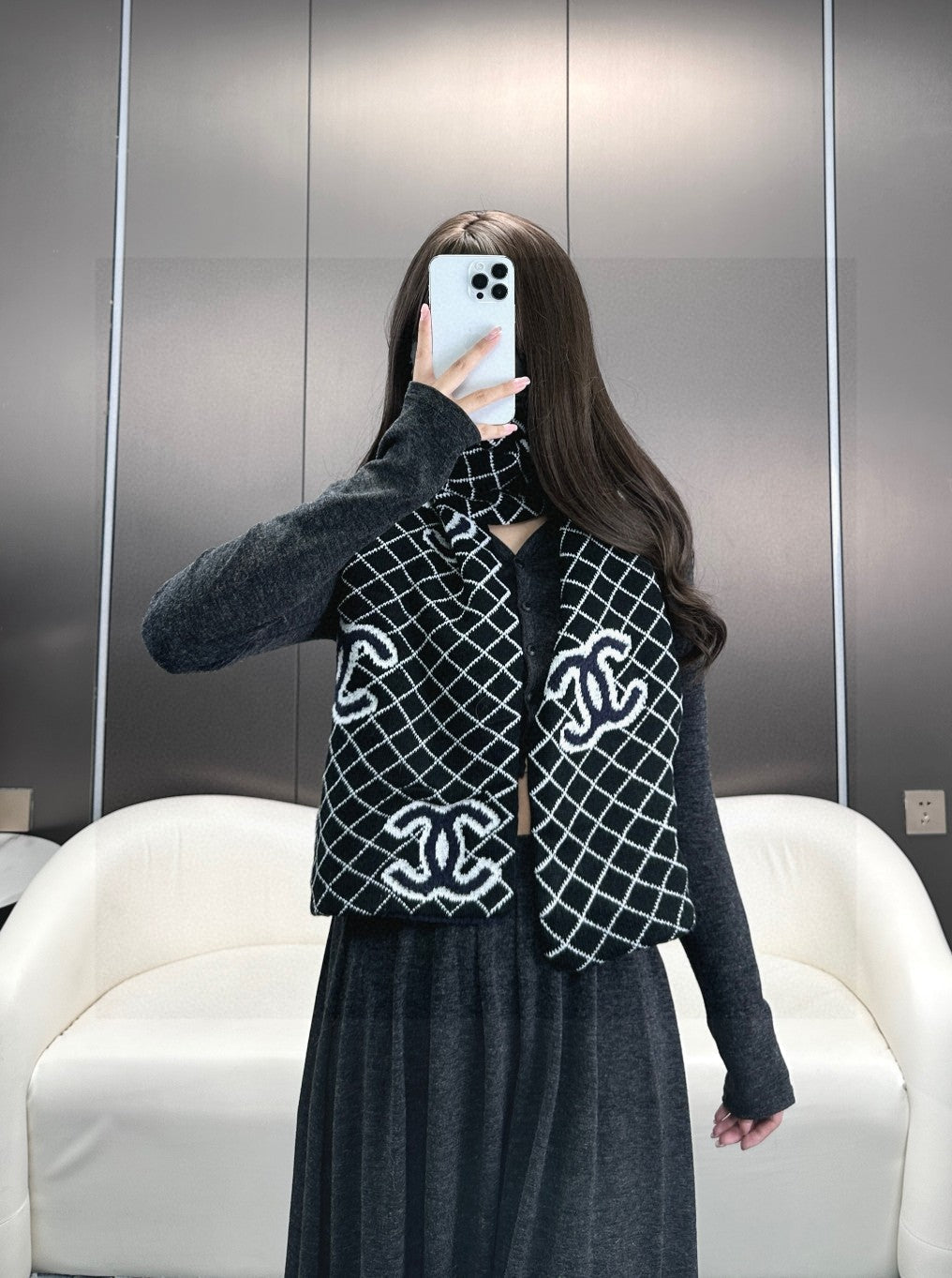 CHANEL 25S SCARF 185 IN CASHMERE 721526