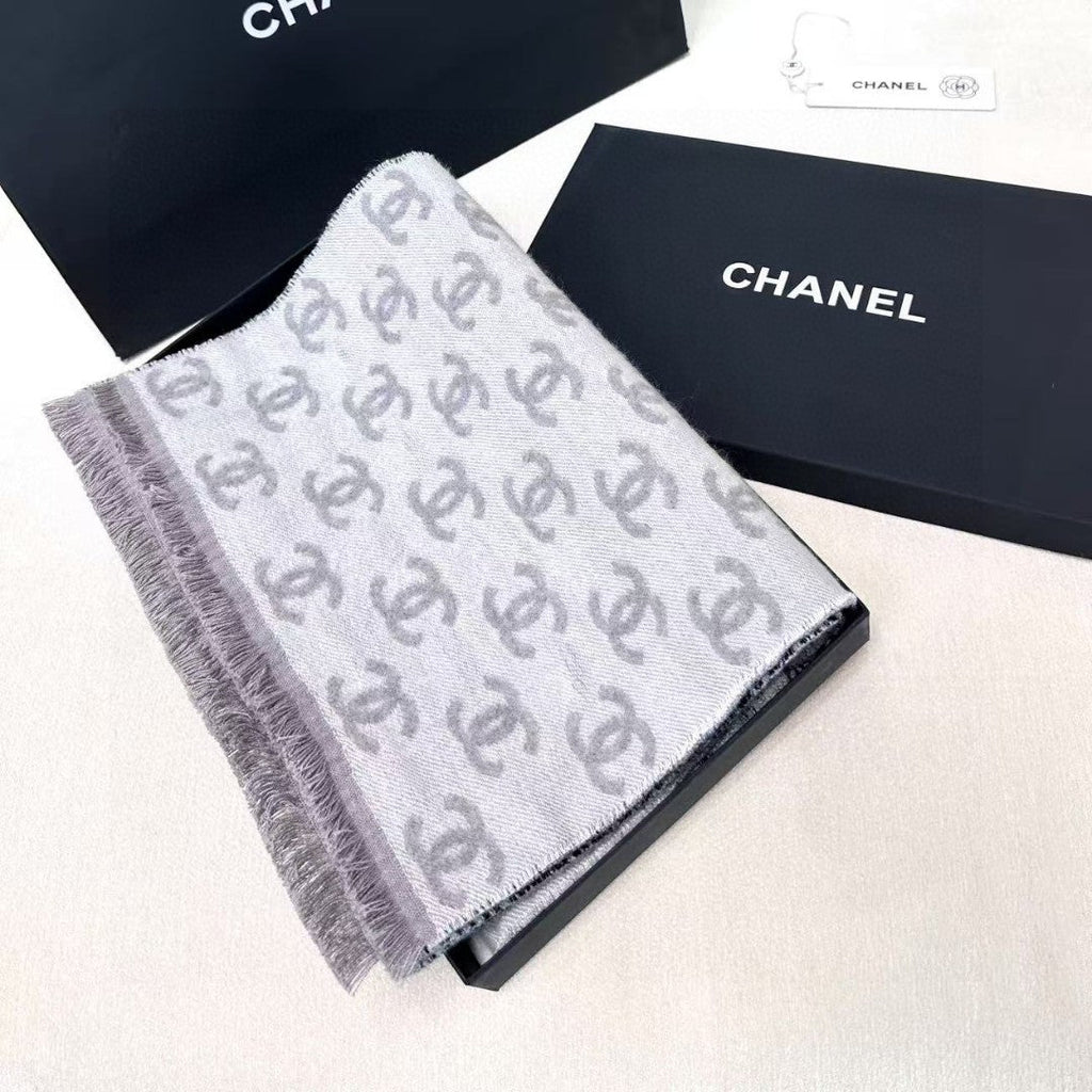 CHANEL 25S SCARF 185 IN CASHMERE WOOL 733953