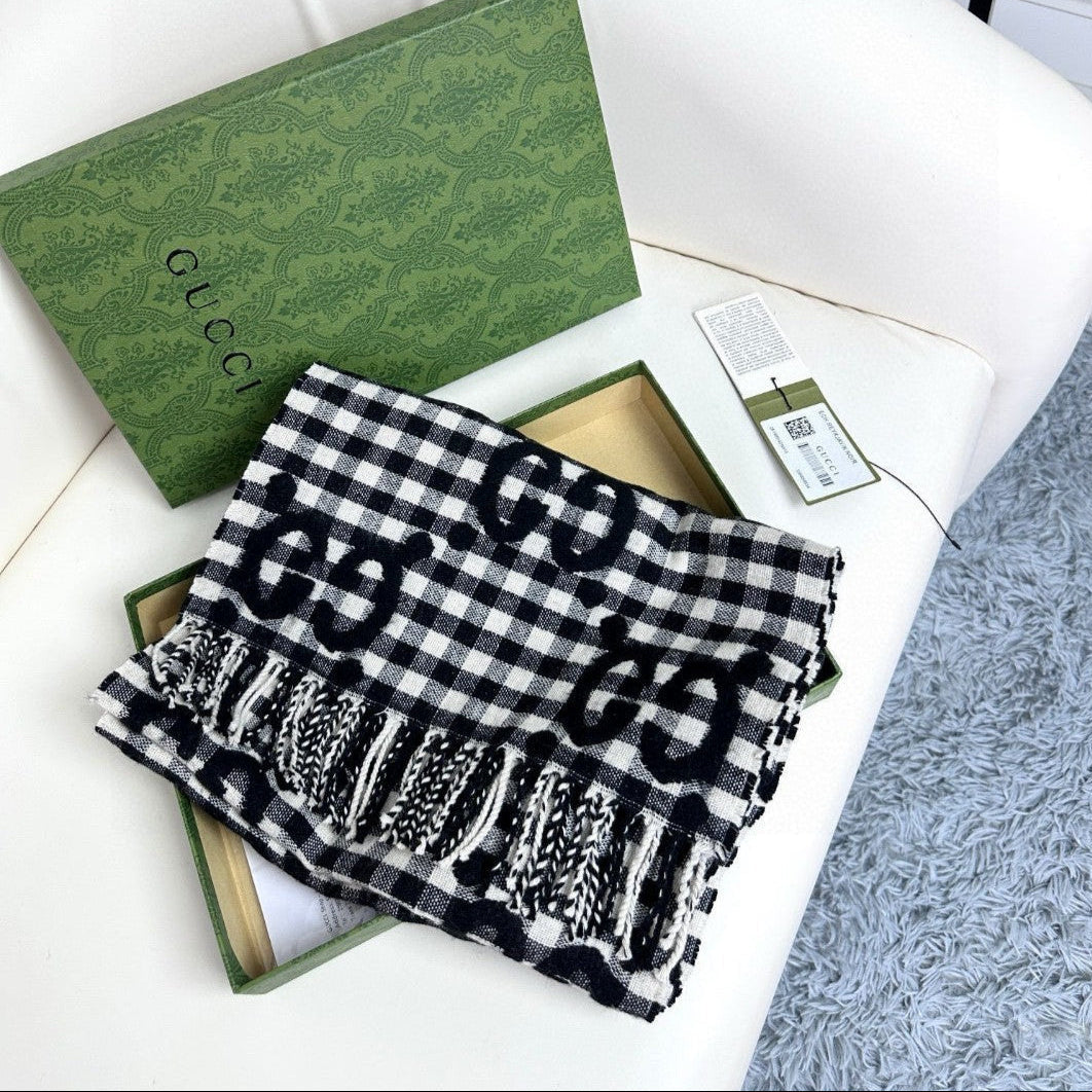 GUCCI 25S SCARF 220 IN CASHMERE 732134