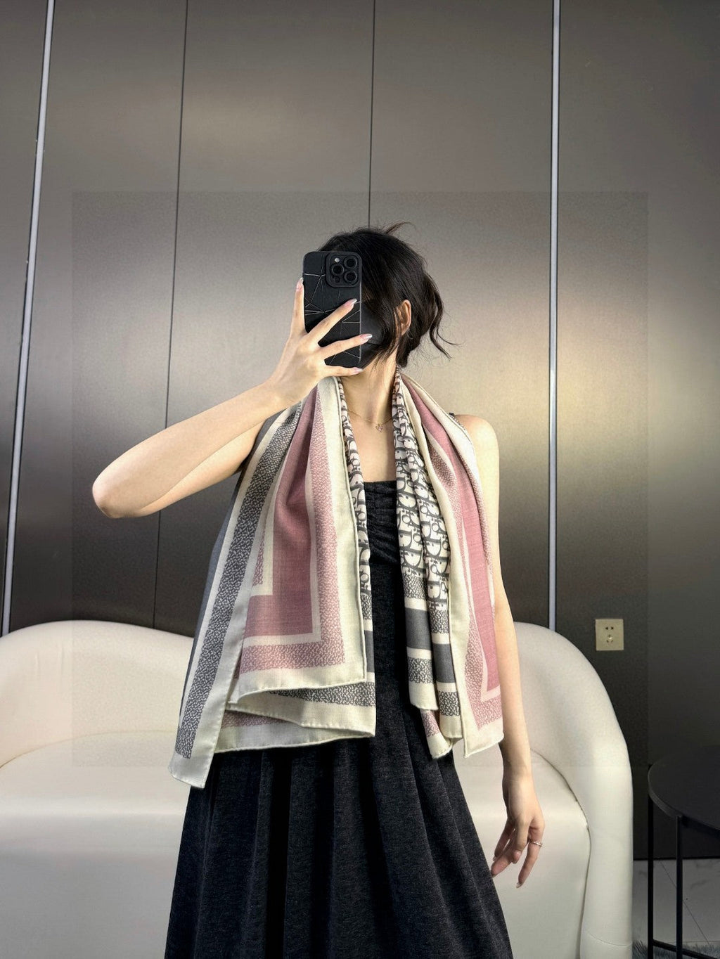 DIOR SCARF 140 CM IN CASHMERE-SILK BLEND 699256