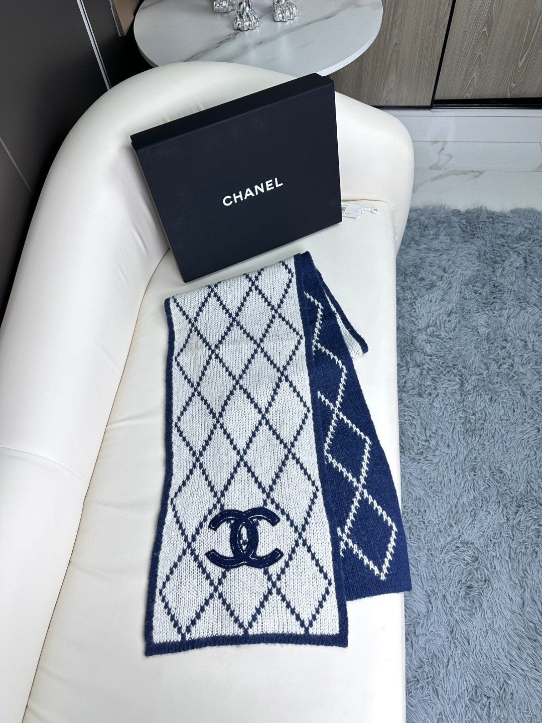 CHANEL 25S SCARF 180 IN WOOL 989767