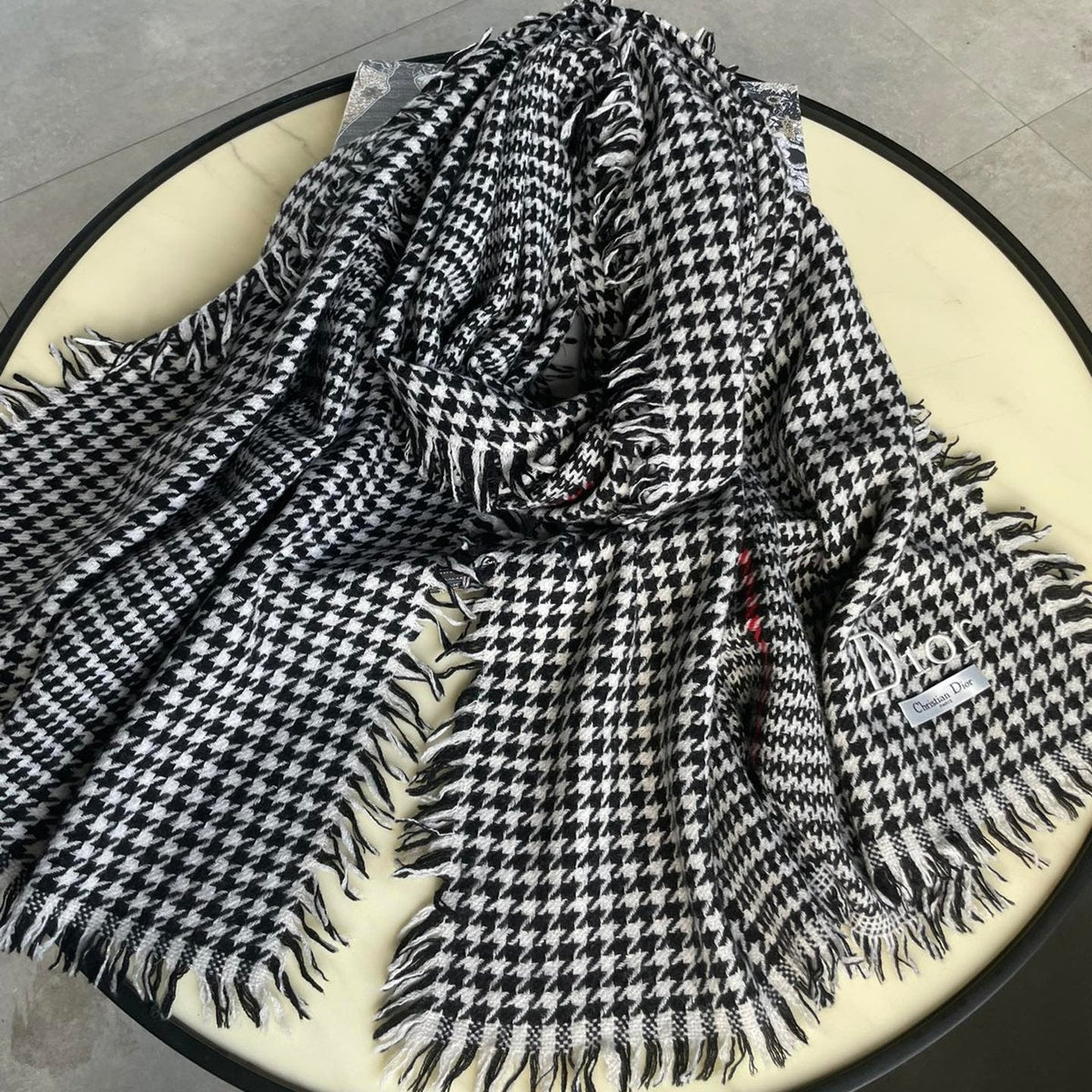 DIOR HOUNDSTOOTH SCARF 200 CM IN BLACK MIX WHITE WOOL 399969